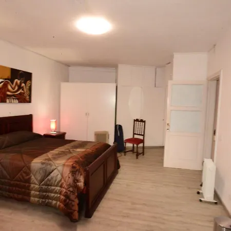 2 - Music House Bicas